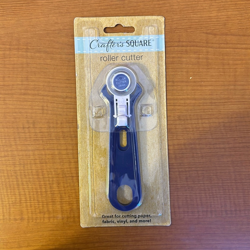 Roller cutter
